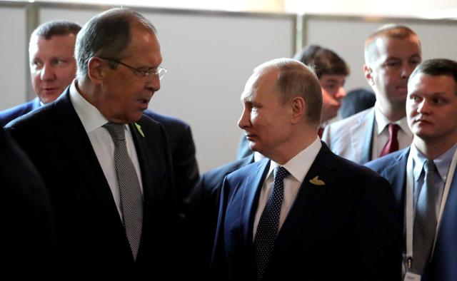 Ucraina, Putin decise in segreto di andare in guerra: anche Lavrov tenuto all'oscuro