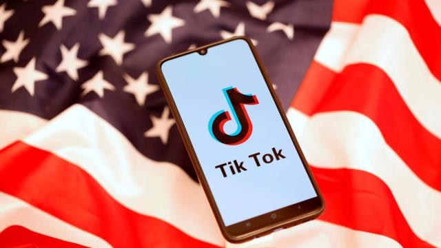 Tik Tok bandito dai dispositivi governativi negli Usa e in Canada