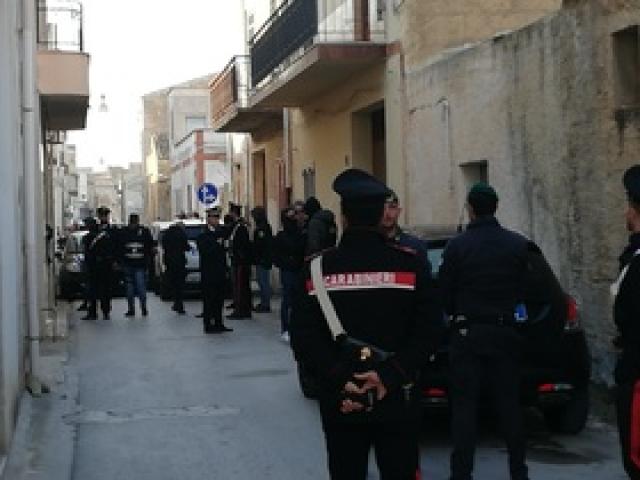 Messina Denaro, arrestata la sorella Rosalia: gestiva la "cassa" di famiglia e il giro dei "pizzini"