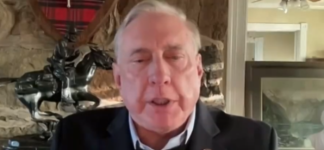 Ucraina,  Douglas MacGregor: "NATO ha inviato 20000 soldati polacchi. Combattiamo l'inevitabile"