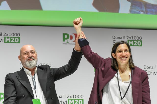 Pd, Bonaccini nuovo presidente del partito tende mano a Schlein: "Tempo di unire"