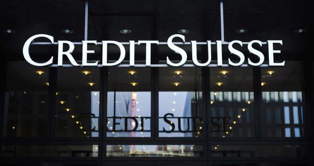 Credit Suisse, dopo il crollo in Borsa chiesto il supporto della Banca centrale svizzera per rassicurare i mercati