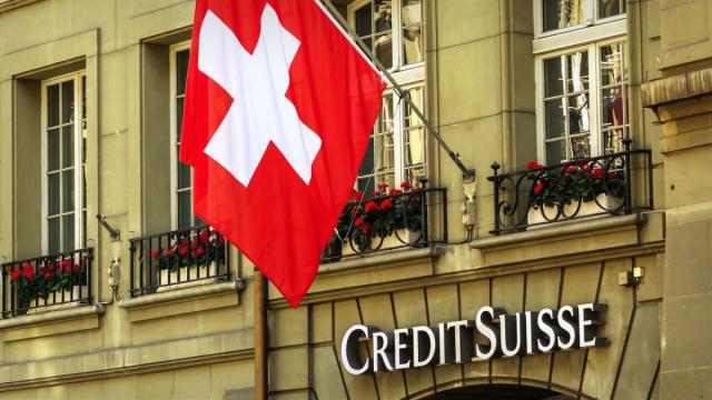 Crisi banche, i sauditi chiudono i rubinetti: crollo di Credit Suisse in Borsa (-28%)