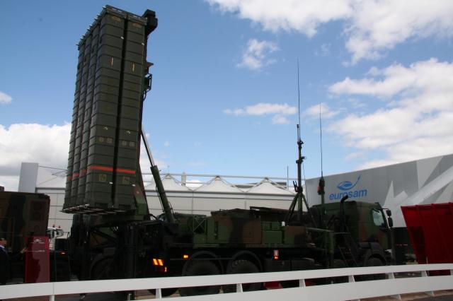 Sabaudia,  20 soldati ucraini addestrati in modo "top secret": formazione per Samp-T in consegna in primavera