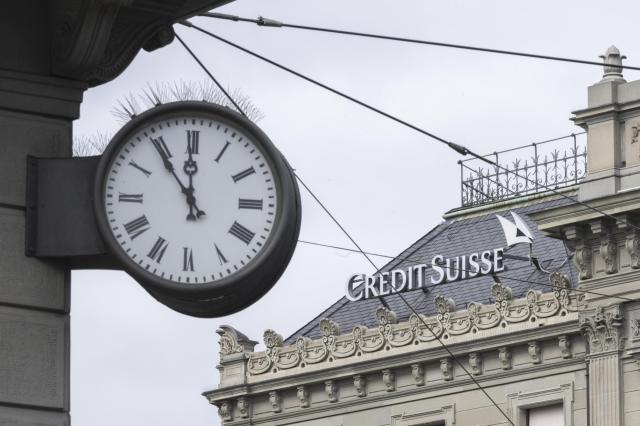 Credit Suisse, azzerati 16 mld di bond At1, prima volta nella storia. "Mossa per favorire gli Arabi". Pronta la class action