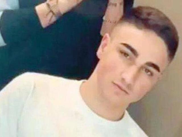 Colpo di scena in aula, Alessandro Leon Asoli confessa: "Ho avvelenato il mio patrigno". Si era sempre proclamato innocente