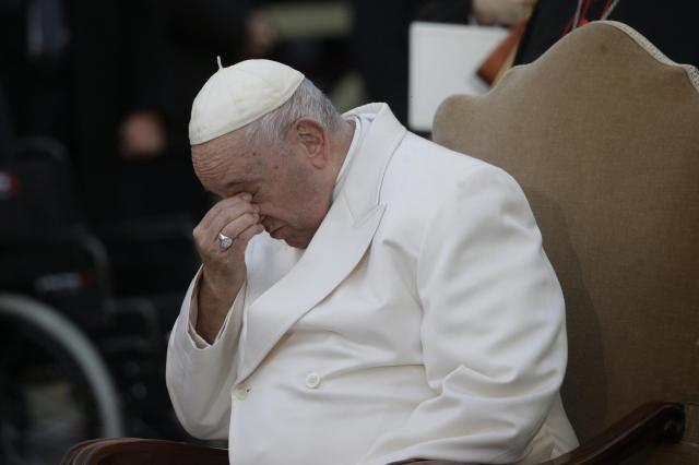 Papa Francesco all&rsquo;ospedale Gemelli &laquo;per alcuni controlli gi&agrave; programmati&raquo;