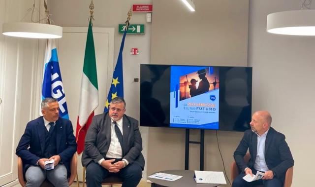 A Roma al via il tour nazionale UGL &ldquo;La sicurezza &egrave; il tuo futuro&rdquo;