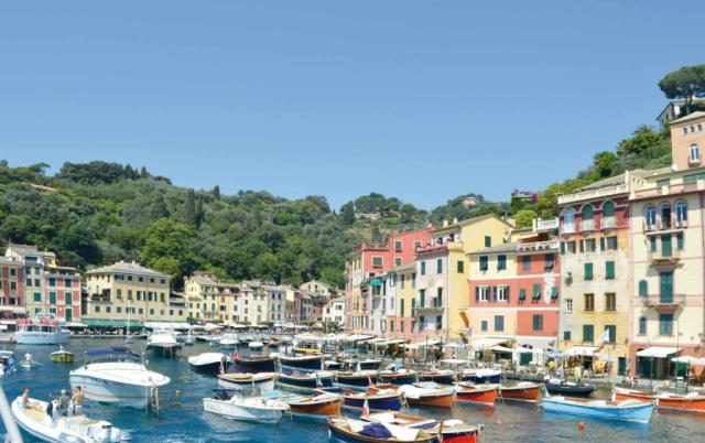 Portofino, arriva il divieto di sosta pedonale