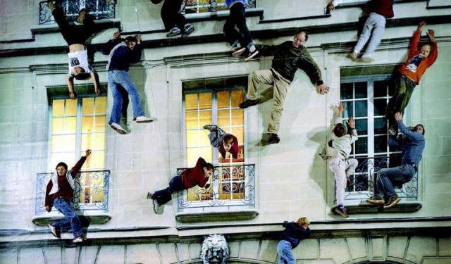 Leandro Erlich, un gigante dell'immaginazione