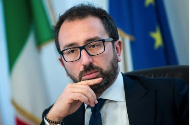 Consiglio di presidenza della giustizia tributaria, Bonafede (M5s) eletto coi voti del cdx: il Pd si smarca