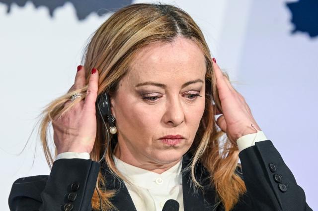 Def, pressapochismo e sottovalutazione hanno fatto sembrare la maggioranza un souffl&eacute; bucato