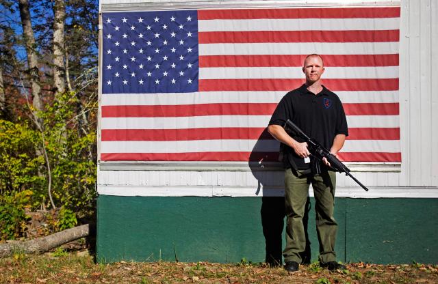 Usa, sparatorie di massa e omicidi: 15509 morti nel 2019, durante il picco pandemico del 2021 sono 21009 (+30,25%)