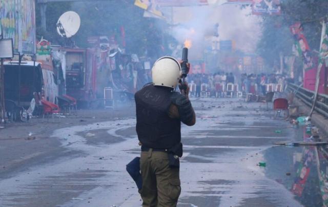 India, 55 morti negli scontri etnici nel Manipur: esercito autorizzato a sparare a vista. A Kerala 22 annegati nell'affondamento di un battello