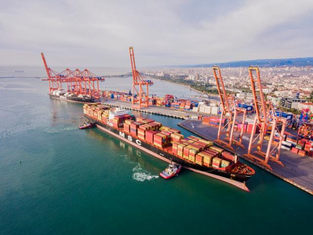 Boom export italiano in Cina: 3,3 miliardi a febbraio (+62% rispetto allo stesso periodo del 2022). Trainato dalla vendita del farmaco UDCA