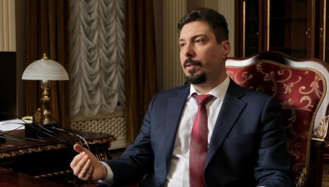 Corruzione in Ucraina, arrestato il presidente della Corte Suprema Kniaziev. Tangente di 3 milioni dall'oligarca Zhevago