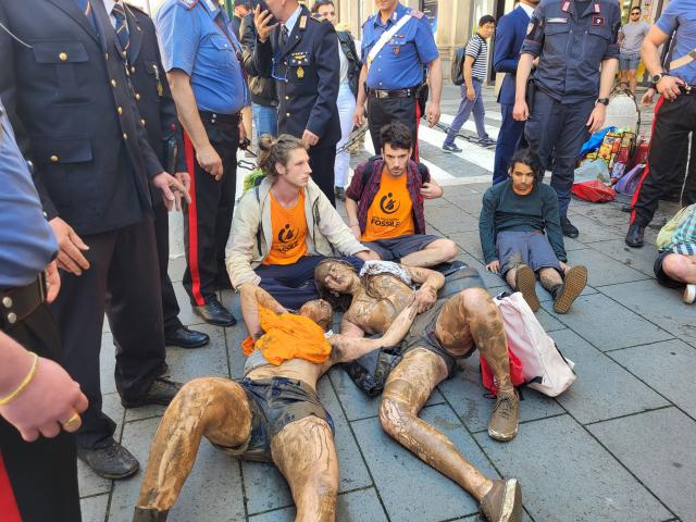 "Ultima generazione". Chi sono e chi c'&egrave; dietro?