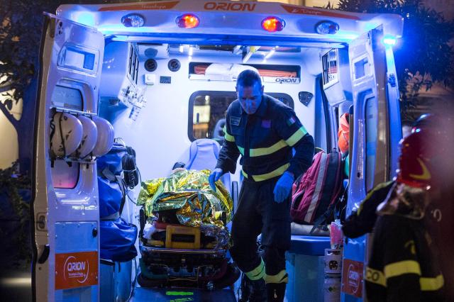 Roma, Giulia Capraro morta a 17 anni in un incidente stradale: stava andando con gli amici a una festa di fine anno