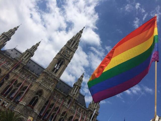 gay pride vienna