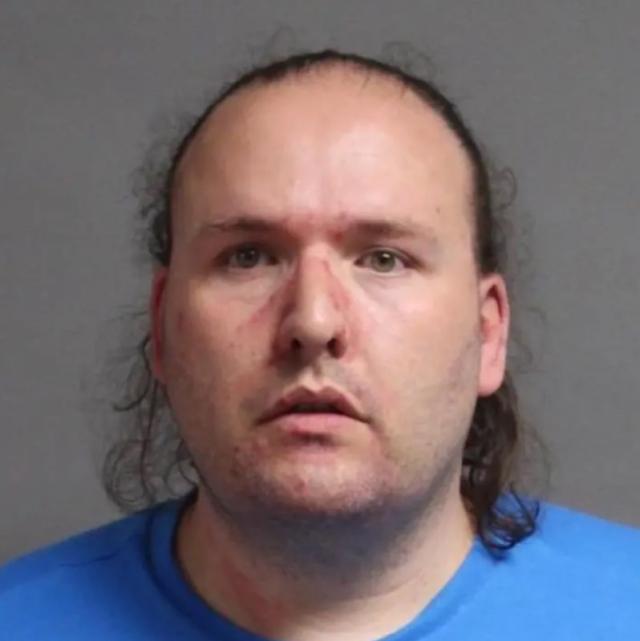 Usa, arrestato ex politico Dem transgender/ &ldquo;Distribuiva materiale pedopornografico