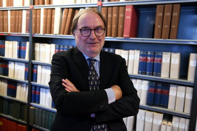 Strage di Erba, sotto accusa il magistrato che vuole riaprire il caso, PG di Milano: "Si assume prerogative che non gli competono"