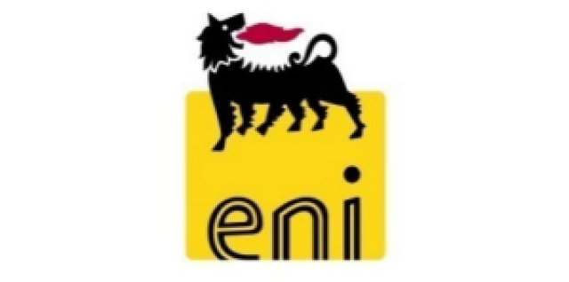 Eni, il Presidente Mattarella visita i progetti della Compagnia ad Abidjan e il plesso scolastico di Vridi