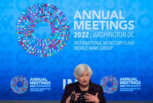 Fitch taglia il rating degli Usa da AAA a AA+. L&rsquo;ira della Casa Bianca e di Yellen