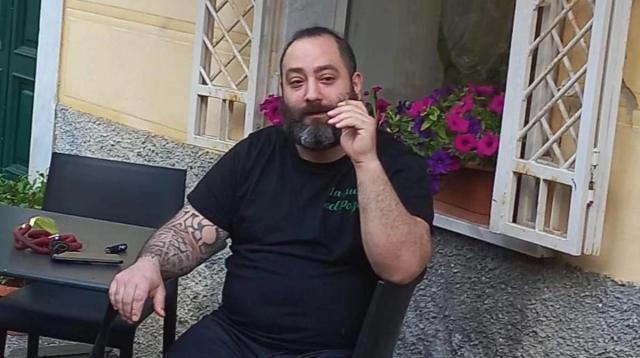 Lerici, malore improvviso per giovane chef di 33 anni stroncato da infarto, la beffa: certificati sbagliati e funerale rinviato