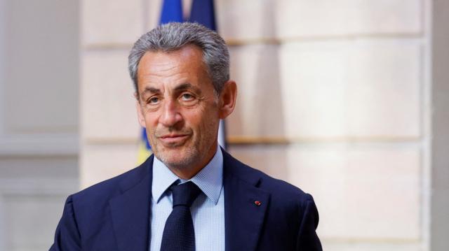 Ucraina, Sarkozy: "Abbiamo bisogno dei russi e loro di noi, compromesso unica soluzione. La Crimea &egrave; russa"