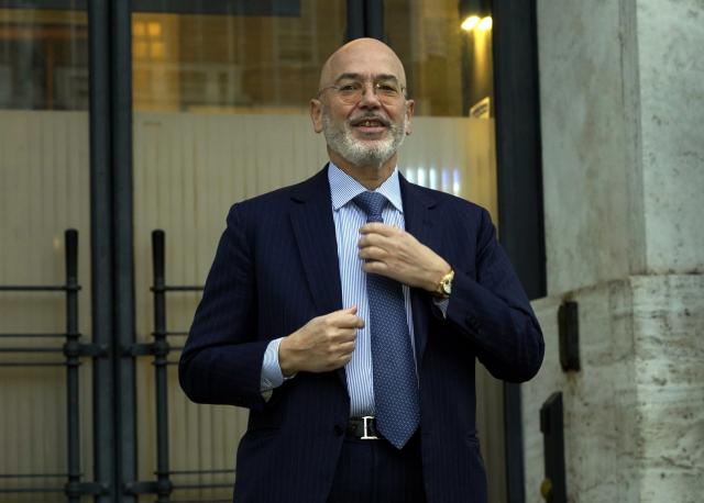 Tradimento pubblico nella Torino bene: alcune considerazioni controvento 