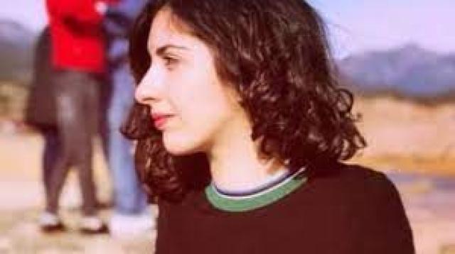 Baunei (NU), Marina Masia, 28 anni, morta schiacciata da un albero mentre faceva il bagno, fratello e madre assistono alla scena