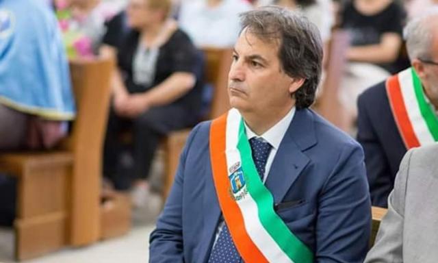 Carolei (Cosenza), aggressione al sindaco Iannucci, l'assalitore: "Non mi sono arrivati i soldi sulla social card" 