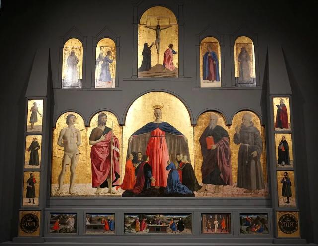 La Madonna della Misericordia di Piero della Francesca: la "protezione del mantello" e l'umanit&agrave; salvata dalla Vergine