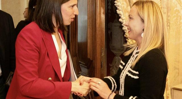 UniRai: crescono gli iscritti. E anche gli attacchi dei giornali di sinistra. Coincidenze? Lucia Annunziata in pole position per la sfida Meloni-Schlein. Bianca Berlinguer flop: perde contro Floris e 