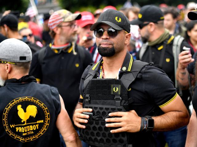 Assalto a Capitol Hill, condannato a 22 anni ex leader Proud Boys Enrique Tarrio per terrorismo