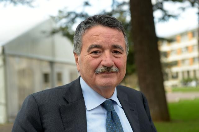 Chi &egrave; Rocco Bellantone, nuovo Commissario ISS, cugino di Fazzolari: dalle critiche all'obbligo vaccinale a &ldquo;la medicina non &egrave; matematica, tecnici e virologi possono sbagliare"