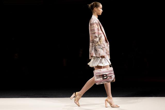 Milano Moda Donna: il programma degli eventi dedicati al guardaroba della prossima primavera-estate 2024