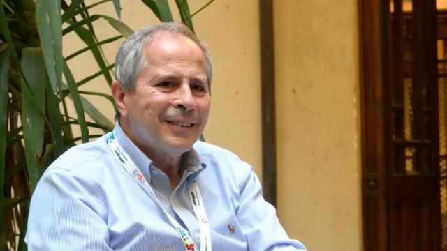 Twitter: @ultimora_pol