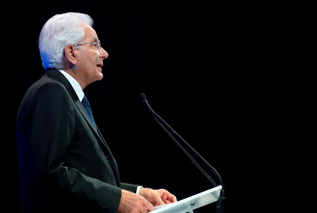 Commissione inchiesta Covid, Mattarella azzoppa il testo: no indagini su stato di emergenza, Dpcm e obbligo vaccinale