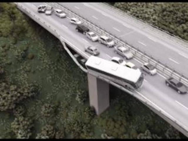 Strage bus Avellino con 40 morti, assolto Giovanni Castellucci e i vertici di Aspi; emesse 8 condanne