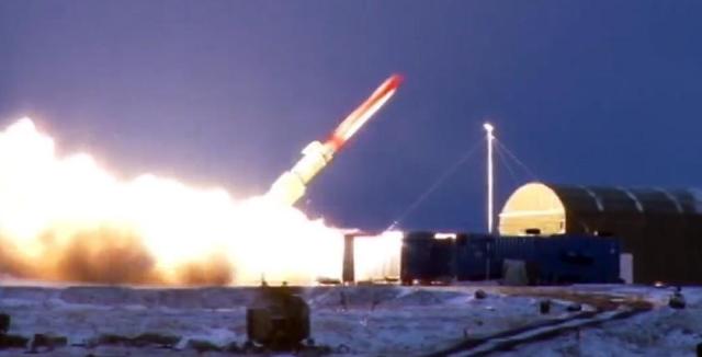 Russia pronta al test del missile nucleare Burevestnik: "Gittata potenzialmente illimitata"