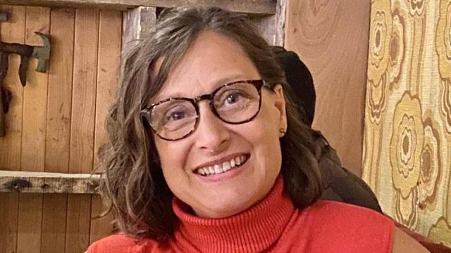 Obbligo vaccino Covid, tribunale Grosseto dispone risarcimento per maestra non inoculata: "Sospensione illegittima, era in malattia"