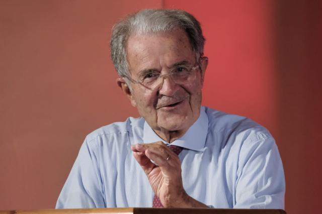 Prodi: "Sono servo dell'Unione Europea", la rivelazione 