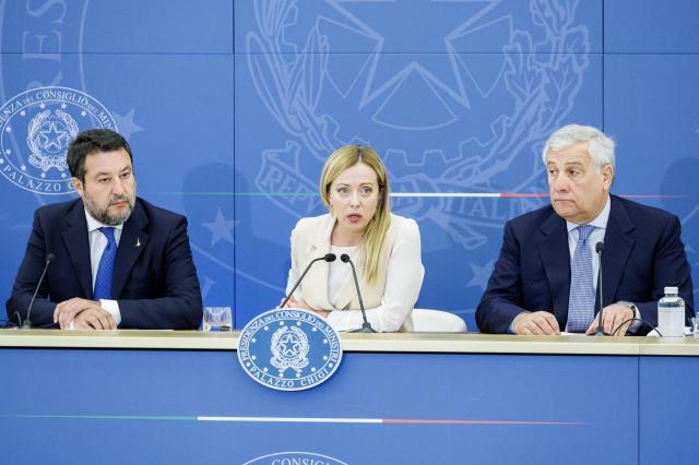 Manovra Meloni in CdM, Legge di Bilancio 2024 da 23 mld, sul tavolo nuova Irpef e taglio del cuneo fiscale. Sopra 50mila euro taglio detrazioni da 260 euro