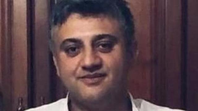 Castel Volturno, Angelo Lanna morto a 42 anni per malore improvviso alla guida: schiantato nel parcheggio dell'ospedale dopo le dimissioni