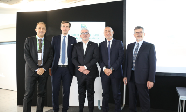 Versalis (Eni), al via il cantiere per l'impianto di Hoop a Mantova, tecnologia per il riciclo chimico delle plastiche 