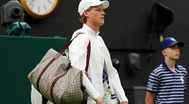Jannik Sinner diventa testimonial per i maggiori marchi internazionali, da Nike a Rolex, da Gucci a Lavazza