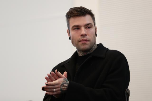 Fedez ancora al centro di polemiche