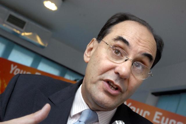 Chi &egrave; Alejo Vidal-Quadras, il fondatore di Vox vittima di un attentato a Madrid: 78 anni, ex vicepresidente del Parlamento Ue, fa parte di un gruppo pro-Israele