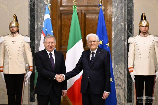 Il Presidente Mattarella sbarca in Uzbekistan per cementificare il partenariato fra i due paesi 